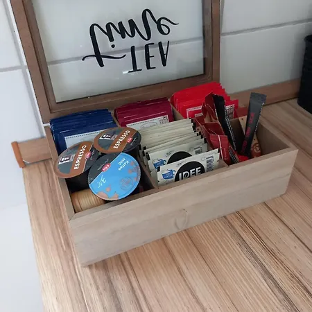 Apartment 2#netflix &wlan &kingsize Bett & Kaffee Maschine & Zentral & 500m Innenhafen & 2 Min U Bahn